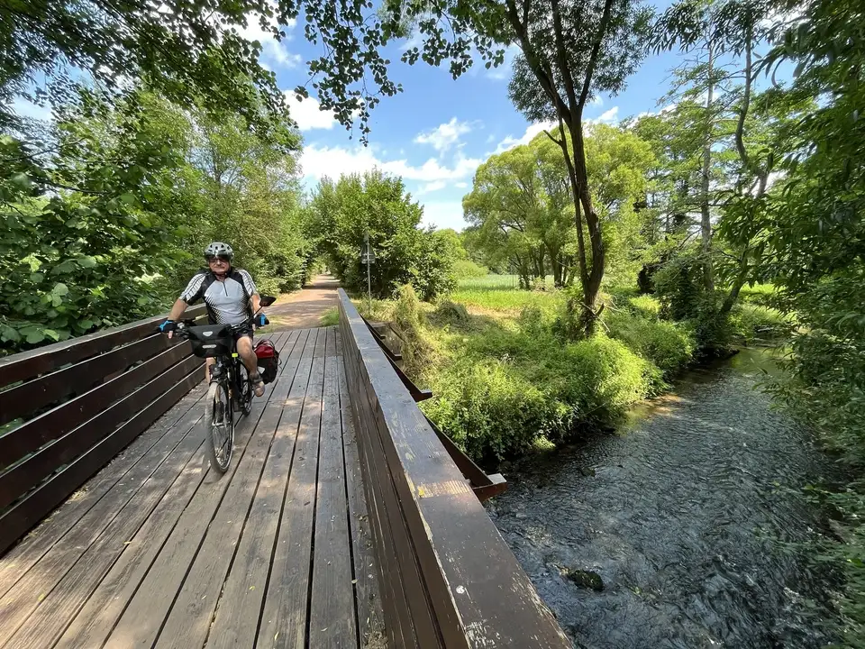 Radfahrer an der Bist