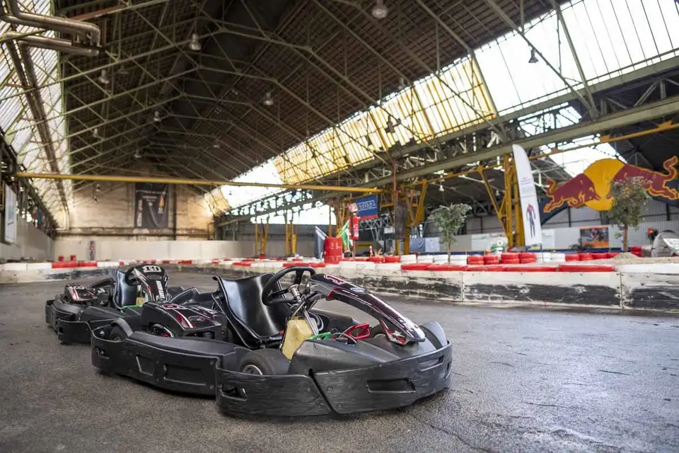 Indoorkartbahn Bous