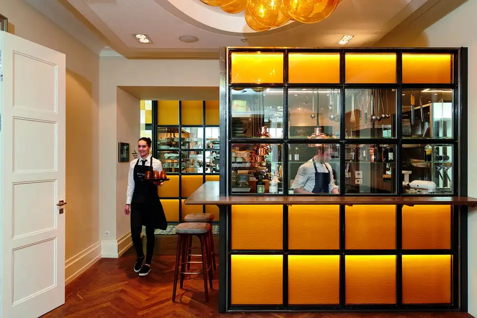 PASTIS Bistro im LA MAISON hotel – Impression 2